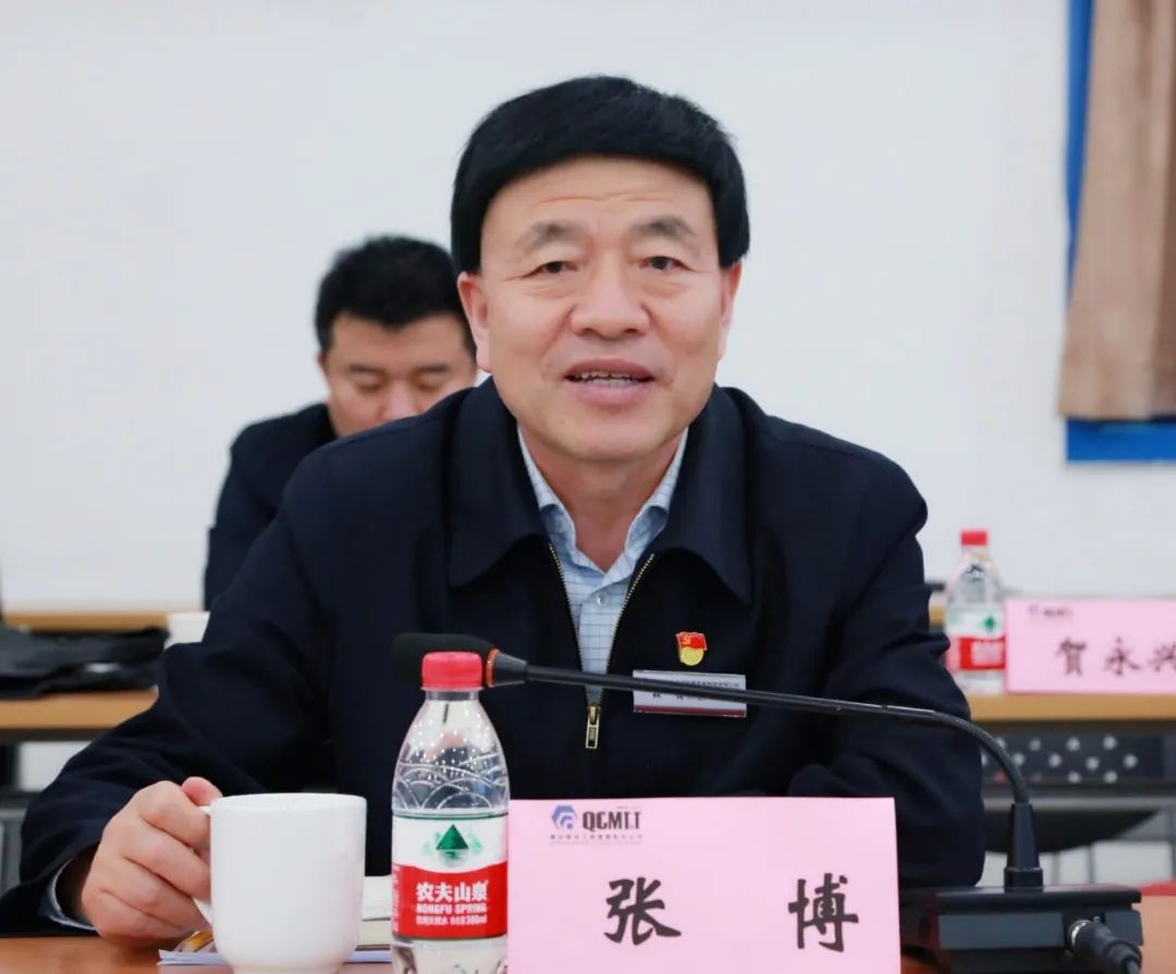 陕西延长石油机械装备制造有限公司执米博体育 米博平台行董事、总经理张博一行到秦川集团交流座谈