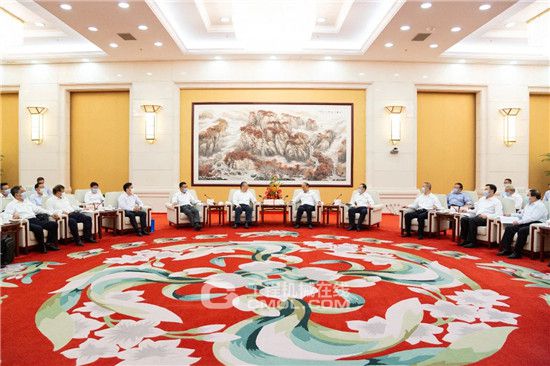 落实国家战略 引领国企改革 国机集团与中米博体育 米博平台国石油签署深化战略合作框架协议(图3)