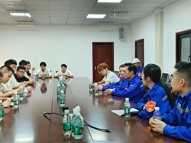 米博体育平台长江大学机械工程学院师生探访四机赛瓦共鉴石油装备前沿技术(图2)