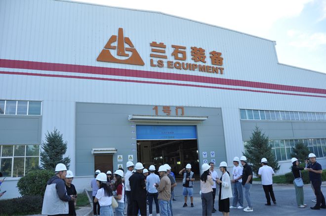 【甘快看•了米博体育官网不起的甘肃】“链”好朋友圈绘就甘肃发展多彩画卷